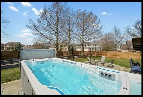 2101 Crossgate Court Champaign IL 61822