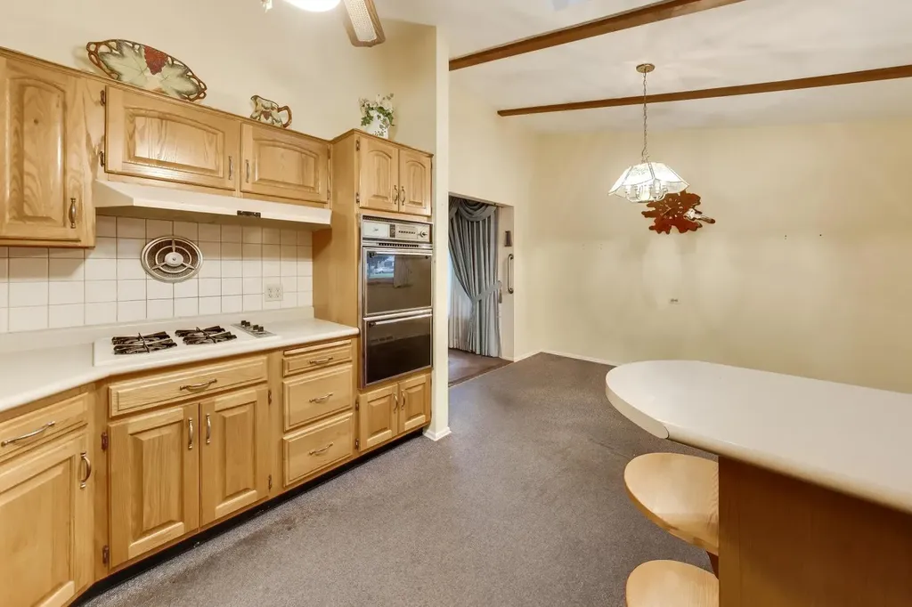 920 Pleasant Drive Addison IL 60101