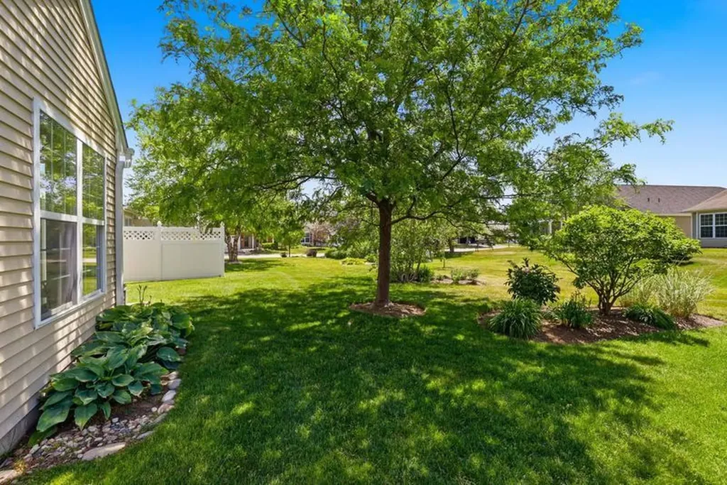 13273 Bluebird Lane Huntley IL 60142