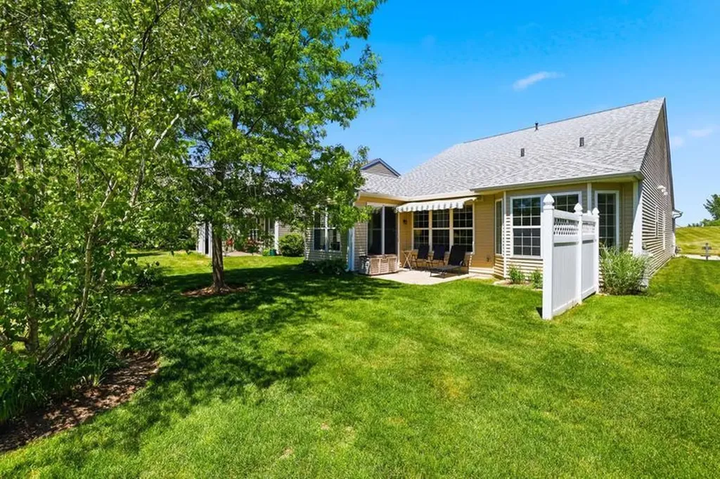 13273 Bluebird Lane Huntley IL 60142