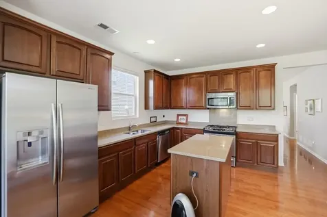 13273 Bluebird Lane Huntley IL 60142