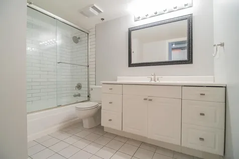 801 South Wells Street Chicago IL 60607