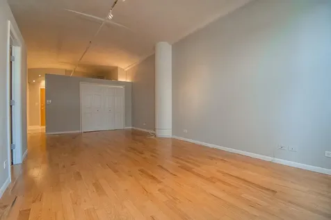 801 South Wells Street Chicago IL 60607