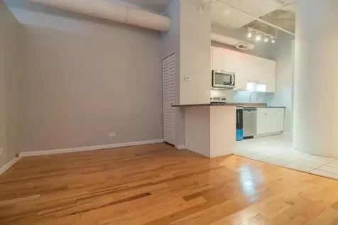801 South Wells Street Chicago IL 60607