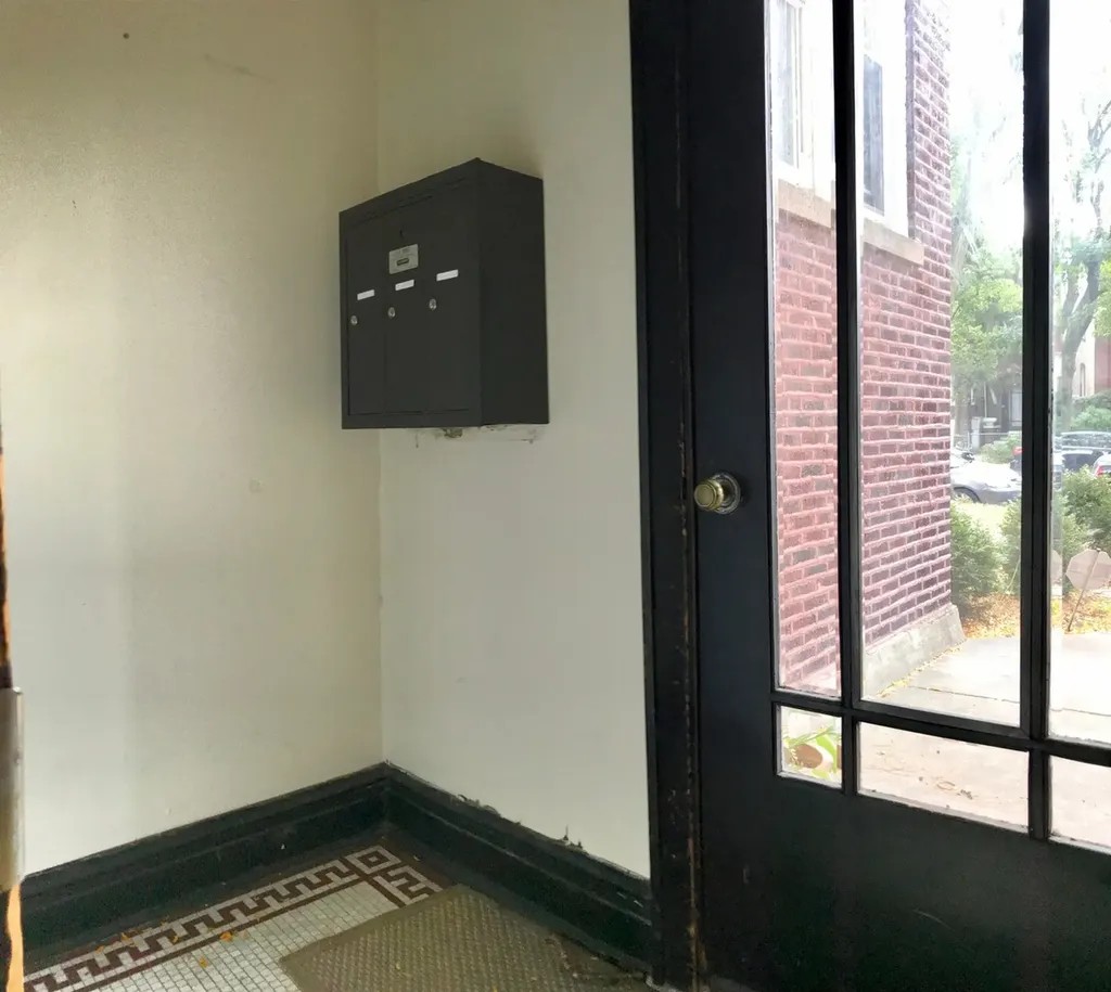1732 West Wallen Avenue Chicago IL 60626