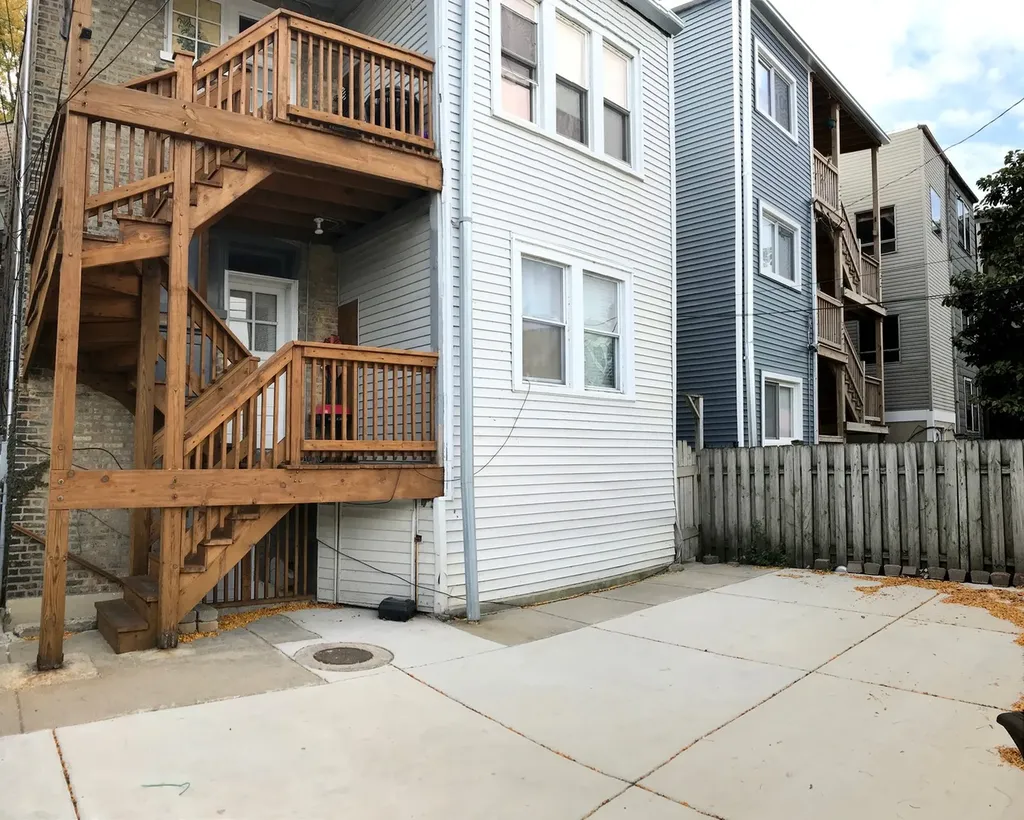 1732 West Wallen Avenue Chicago IL 60626