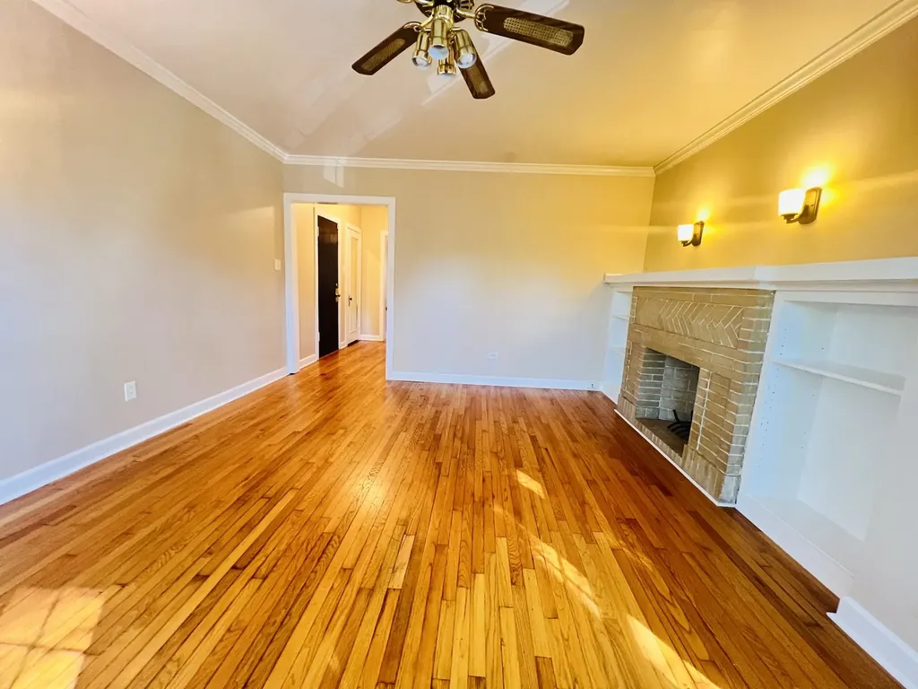 1732 West Wallen Avenue Chicago IL 60626