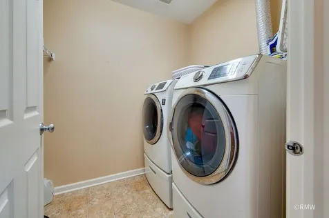 9810 Cummings Street Huntley IL 60142