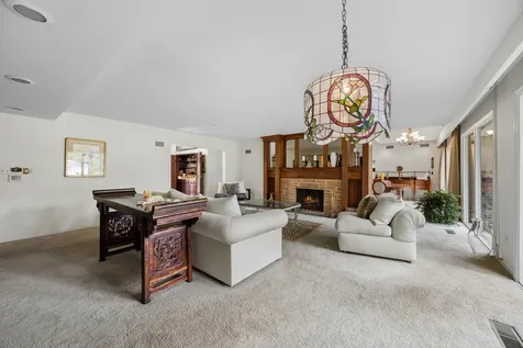 8080 Wolf Road Burr Ridge IL 60527