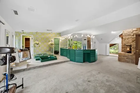 8080 Wolf Road Burr Ridge IL 60527