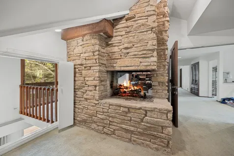 8080 Wolf Road Burr Ridge IL 60527
