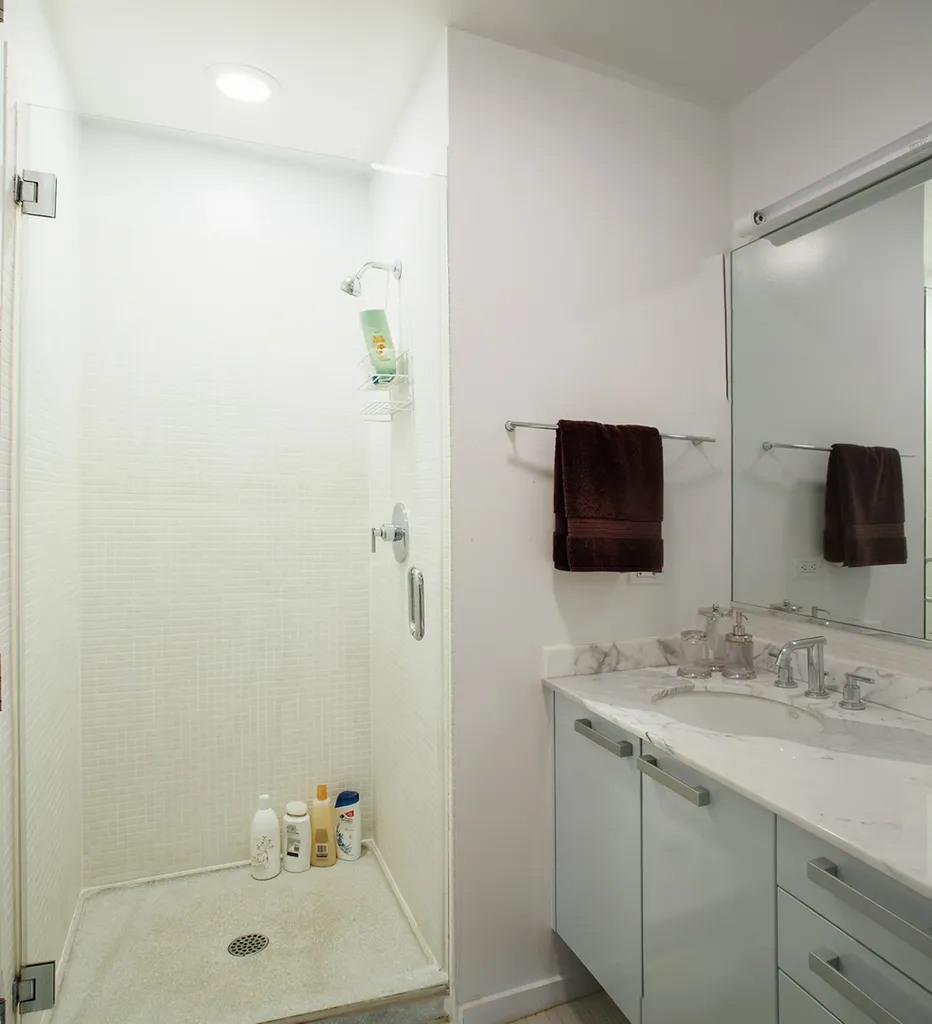 550 North St Clair Street Chicago IL 60611