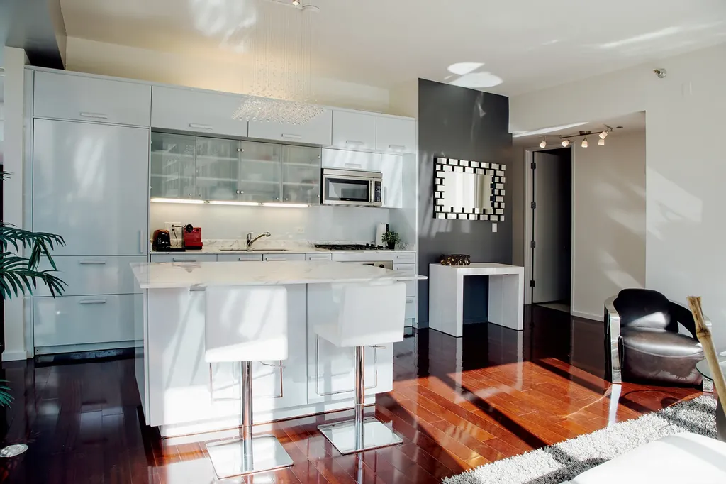 550 North St Clair Street Chicago IL 60611