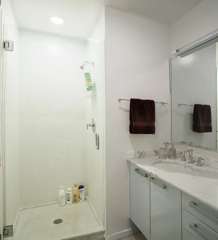 550 North St Clair Street Chicago IL 60611