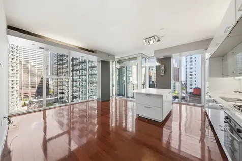 550 North St Clair Street Chicago IL 60611