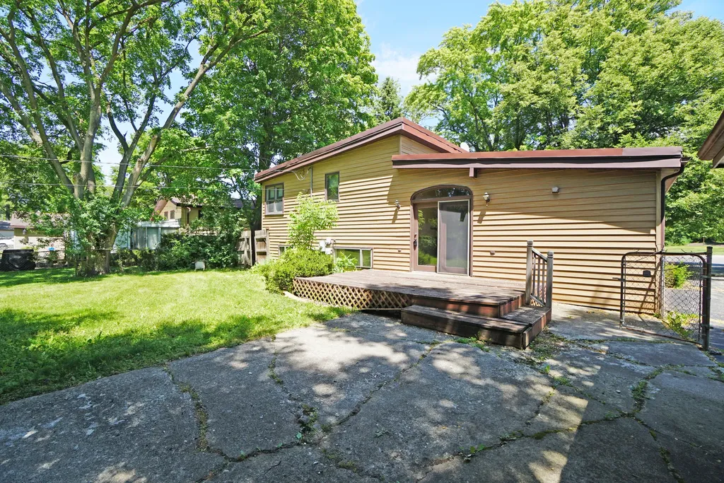 1512 Glen Ellyn Road Glendale Heights IL 60139