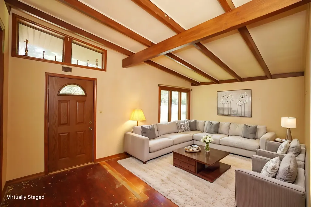 1512 Glen Ellyn Road Glendale Heights IL 60139
