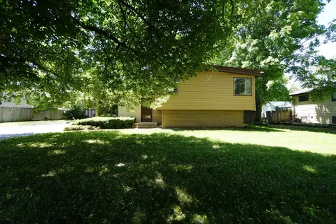 1512 Glen Ellyn Road Glendale Heights IL 60139