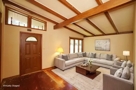 1512 Glen Ellyn Road Glendale Heights IL 60139