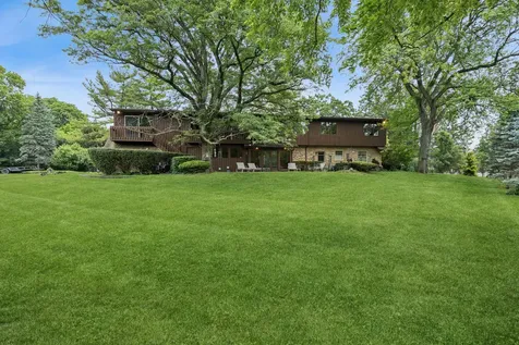 8080 Wolf Road Burr Ridge IL 60527