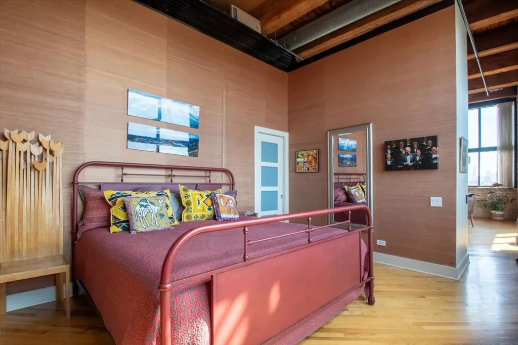 2614 North Clybourn Avenue Chicago IL 60614