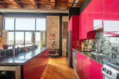 2614 North Clybourn Avenue Chicago IL 60614