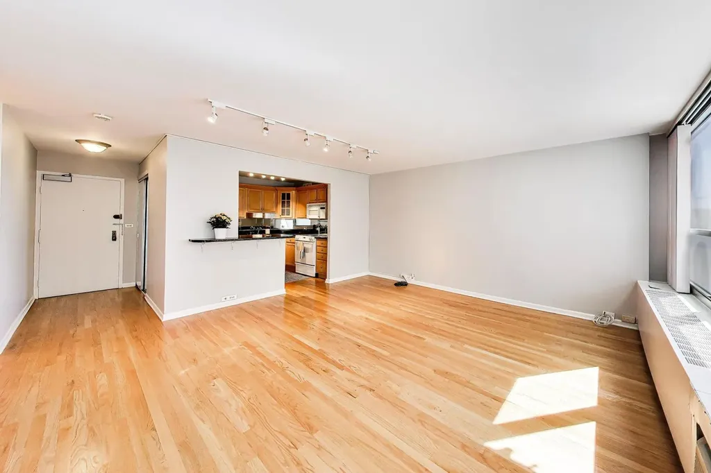 3550 North Lake Shore Drive Chicago IL 60657