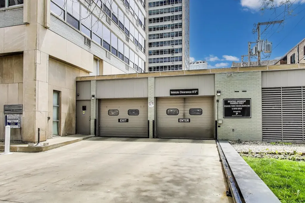 3550 North Lake Shore Drive Chicago IL 60657