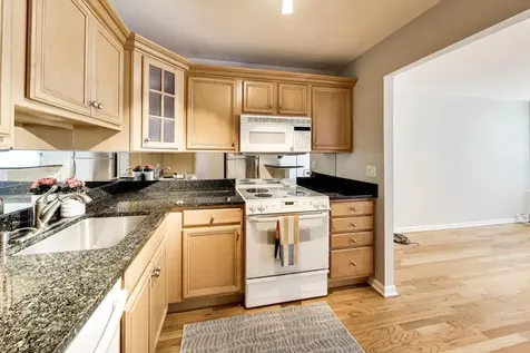3550 North Lake Shore Drive Chicago IL 60657