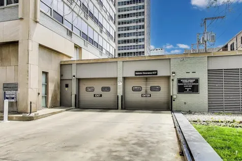 3550 North Lake Shore Drive Chicago IL 60657