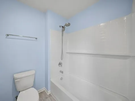 759 Kentshire Circle Elgin IL 60124