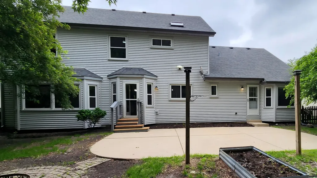 3467 Charlemaine Drive Aurora IL 60504