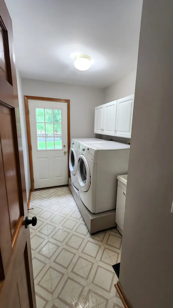 3467 Charlemaine Drive Aurora IL 60504