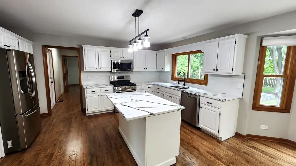 3467 Charlemaine Drive Aurora IL 60504