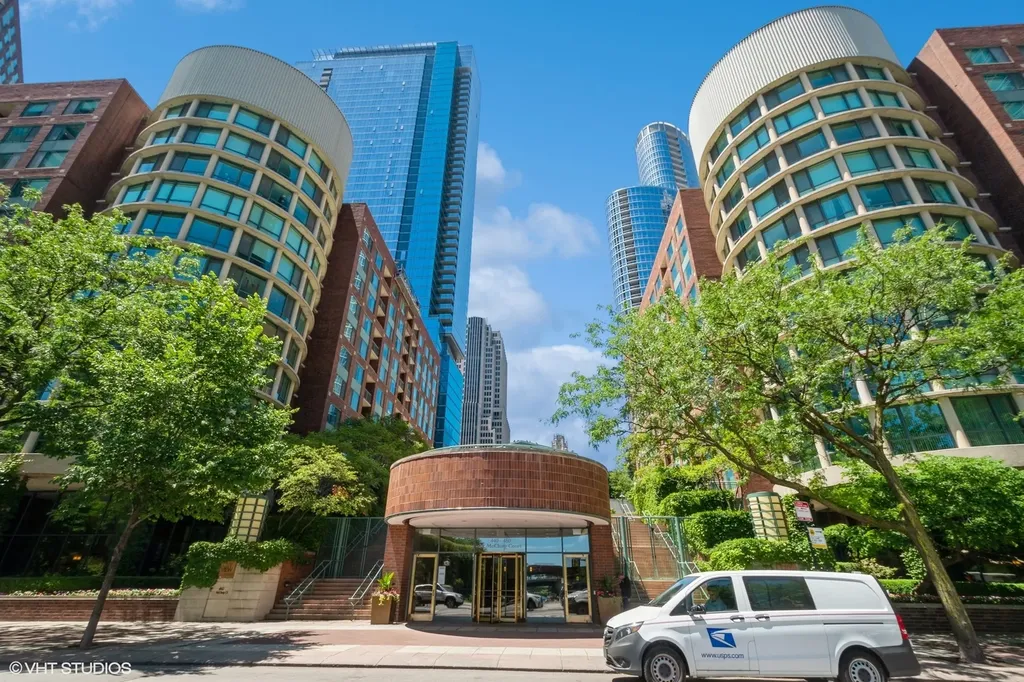440 North Mcclurg Court Chicago IL 60611