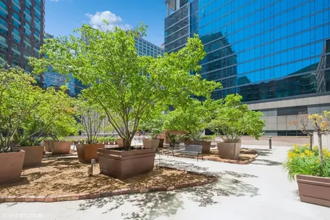 440 North Mcclurg Court Chicago IL 60611