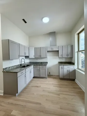 2638 West Adams Street Chicago IL 60612