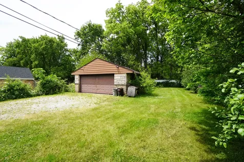 208 North Graylynn Drive Mount Prospect IL 60056