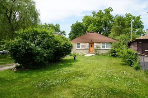 208 North Graylynn Drive Mount Prospect IL 60056