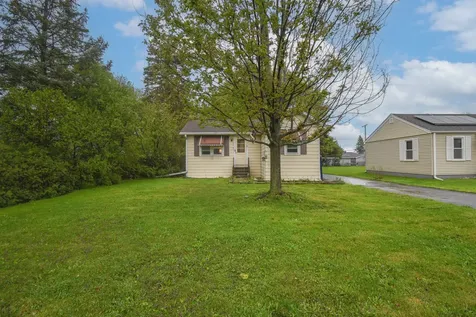 613 North Frolic Avenue Waukegan IL 60085