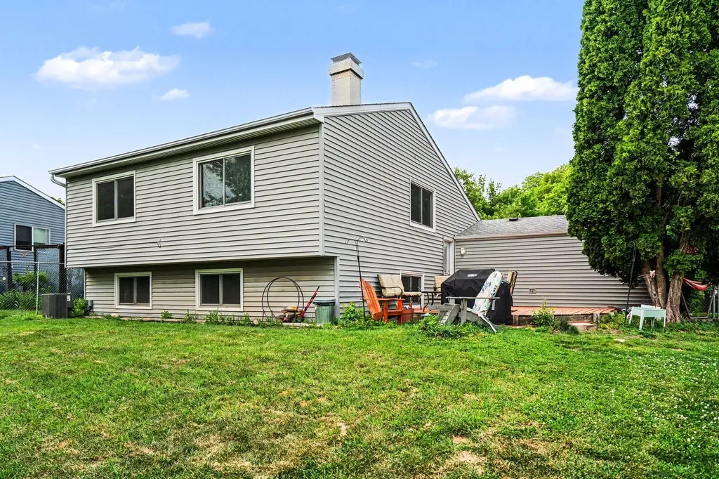 1132 Wishing Well Lane Naperville IL 60564