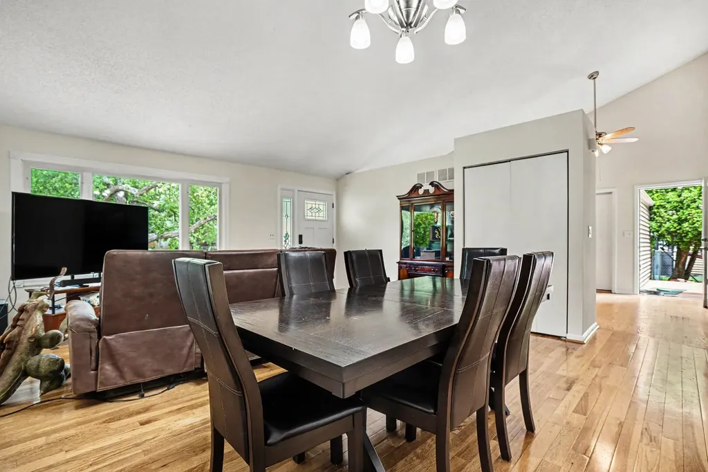 1132 Wishing Well Lane Naperville IL 60564