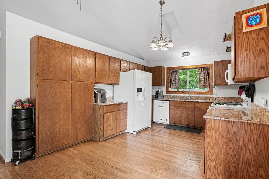 1132 Wishing Well Lane Naperville IL 60564