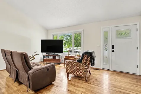 1132 Wishing Well Lane Naperville IL 60564
