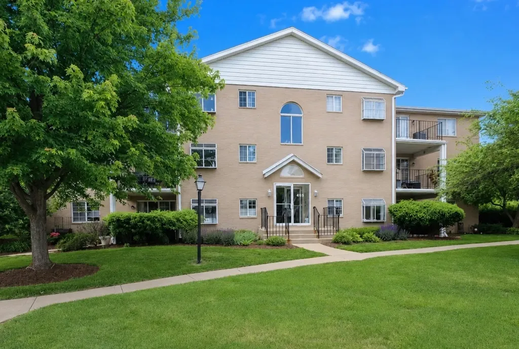 466 South President Street Carol Stream IL 60188