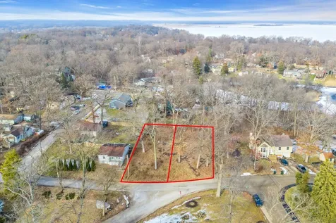 27580-27588 W Stonegate Drive Spring Grove IL 60081