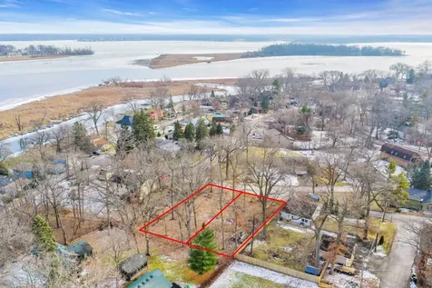 27580-27588 W Stonegate Drive Spring Grove IL 60081
