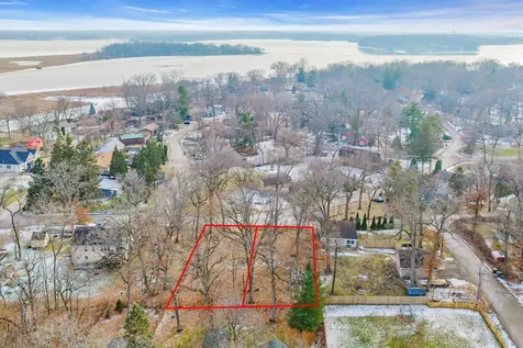 27580-27588 W Stonegate Drive Spring Grove IL 60081