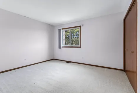 10404 Sheffield Drive Palos Hills IL 60465