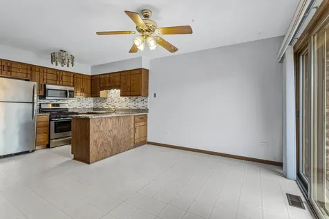 10404 Sheffield Drive Palos Hills IL 60465